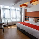 Hotel Kuska Home Mariscal